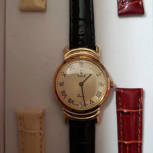 Vicence | Accessories | Vicence 4k Ladies Watch With 3 Bands  display picture 1